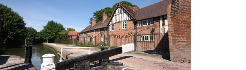 Main meeMee at the Commandery